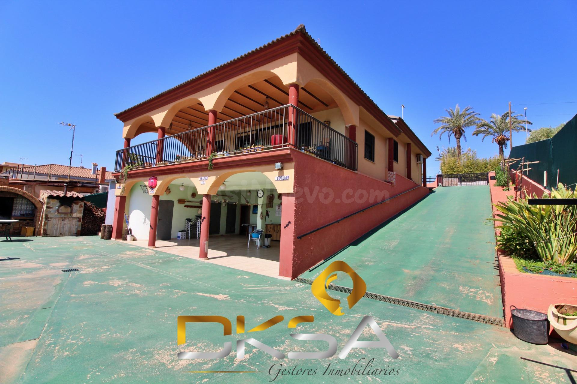 Precioso chalet urbano en la Urbanización el Pantano, Alcora