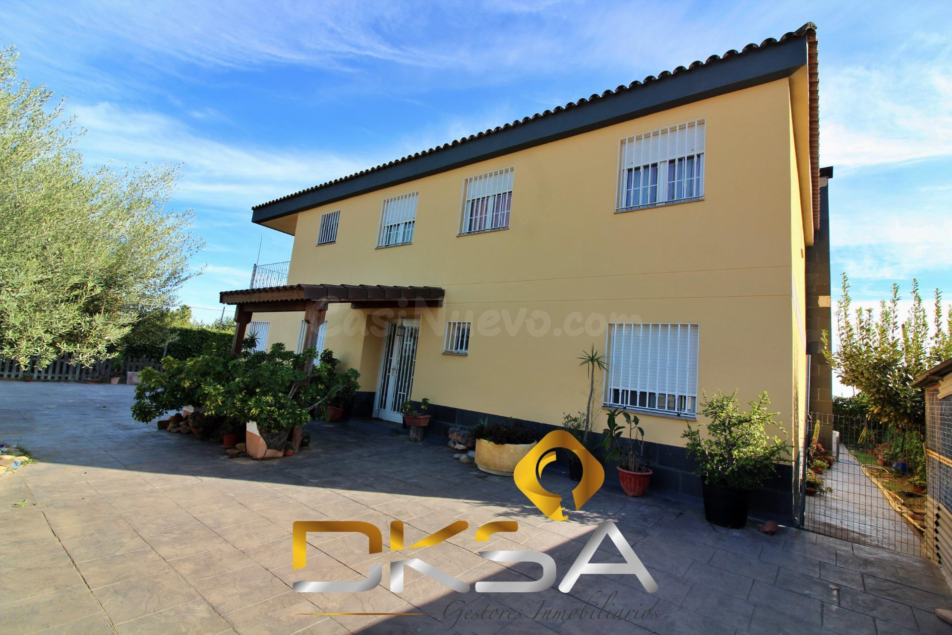 Precioso chalet listo para entrar a vivir en Camí de l'Obra, - foto 2