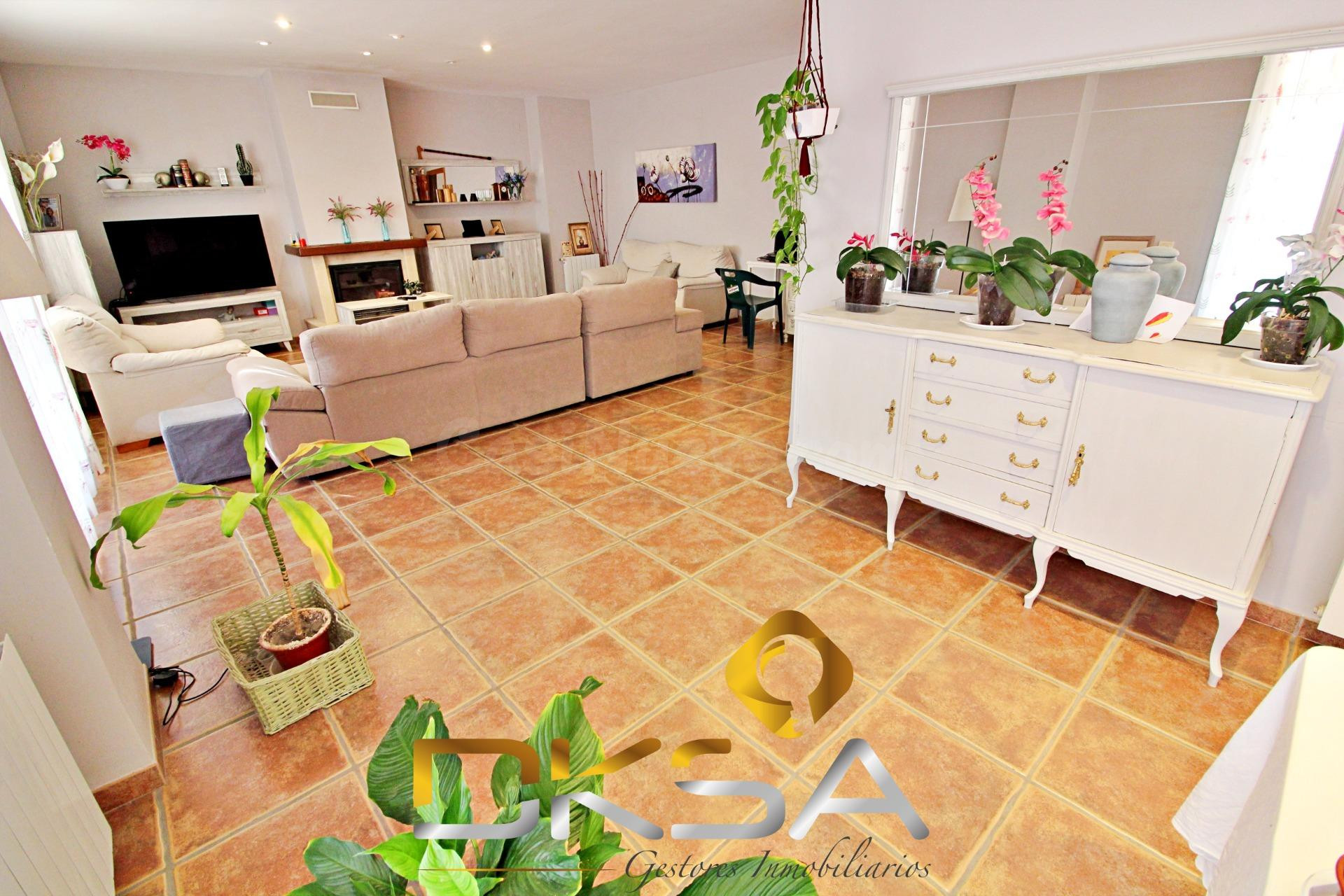 Precioso chalet listo para entrar a vivir en Camí de l'Obra, - foto 4