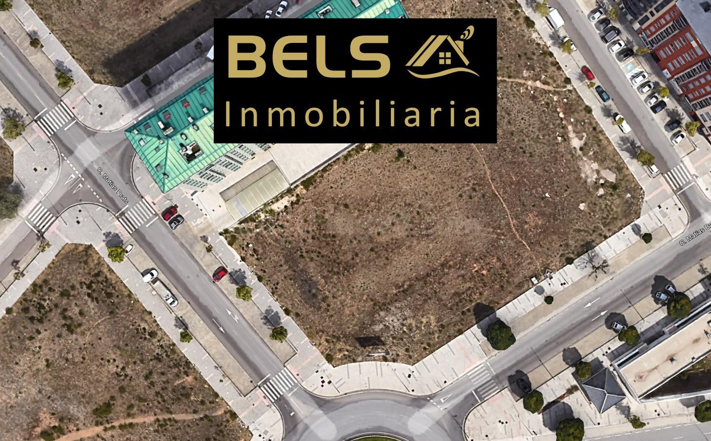 VENTA DE SOLAR EN LA ROSALEDA