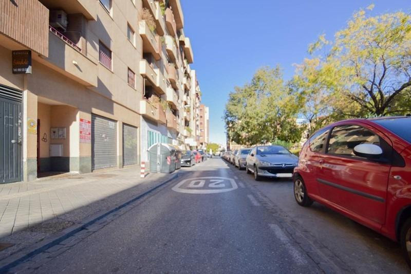 LOCAL COMERCIAL EN GRANADA