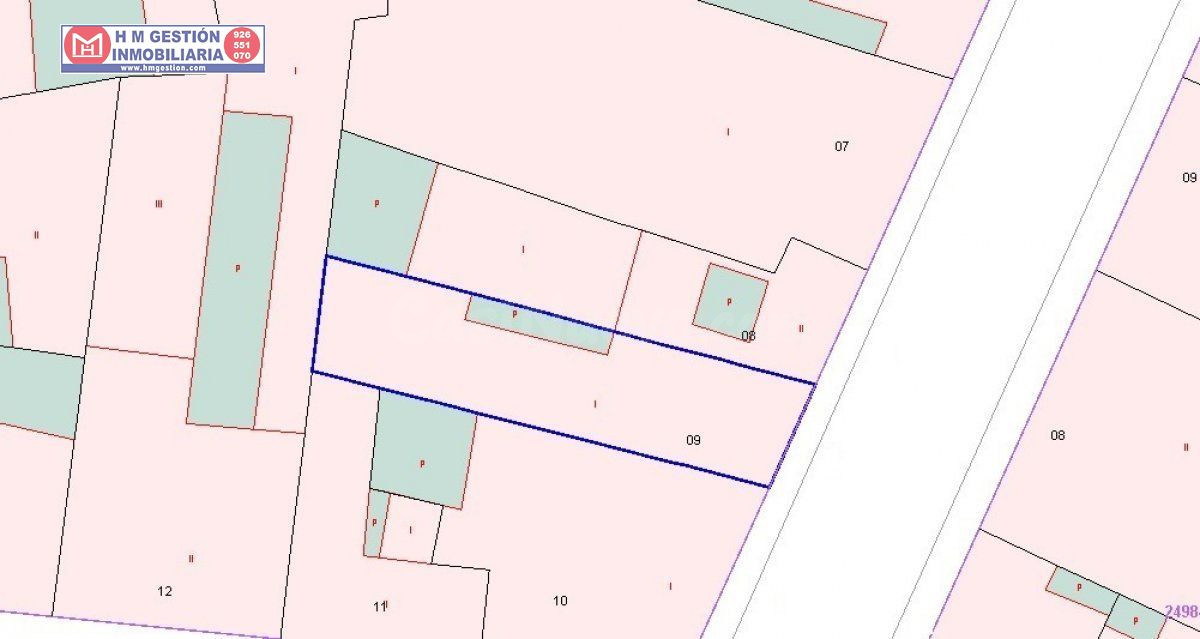 VIVIENDA EN PLANTA BAJA PARA TIRAR CON 130 M2 DE PARCELA.