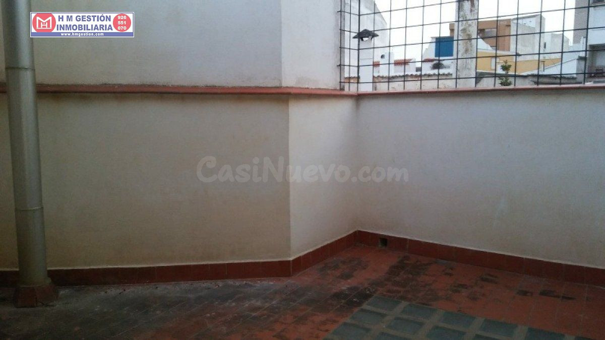 CASA DE PUEBLO EN ZONA CENTRO