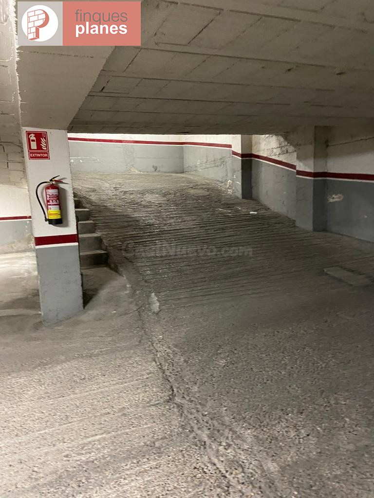 PLAZA DE PARKING EN ZONA ALCALDE PORQUERES - PRAT DE LA RIBA - foto 4