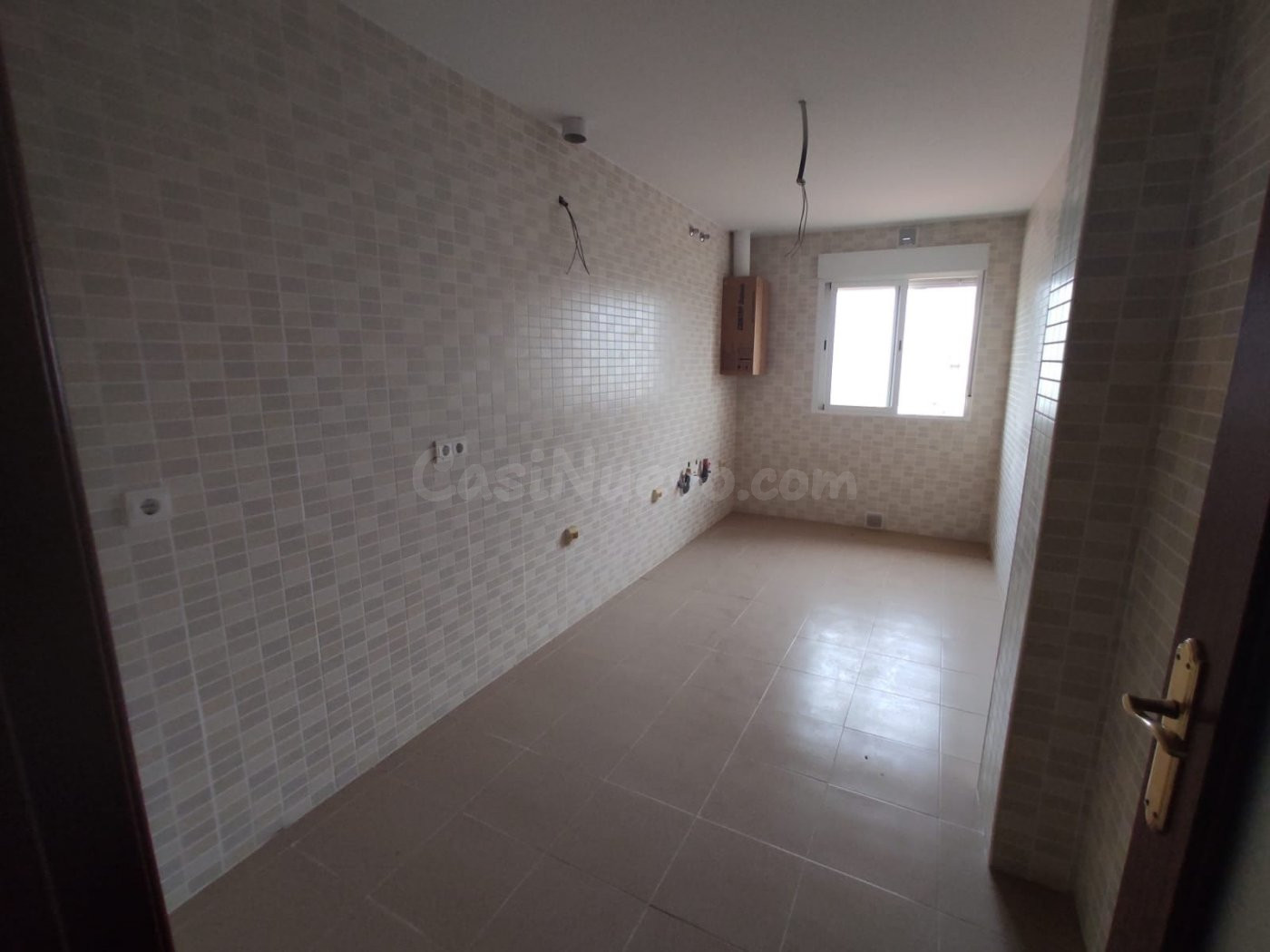 PISO EN VENTA EN EL CARPIO - foto 2