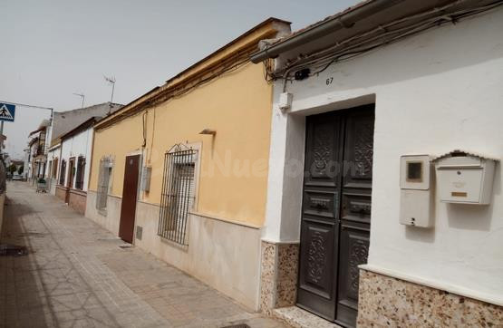 Casa a reformar de 206 metros y 3 dormitorios. Ándujar