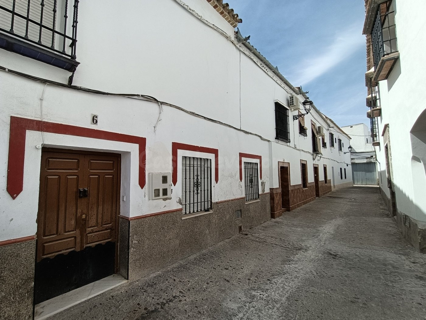 VIVIENDA ADOSADA EN ÉCIJA!!