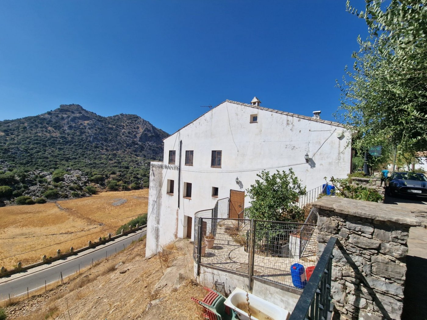 Oportunidad de edificio en la sierra