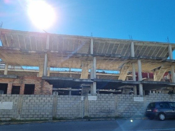 OBRA PARADA EN VENTA EN ALGECIRAS – GRAN OPORTUNIDAD DE INVERSIÓN