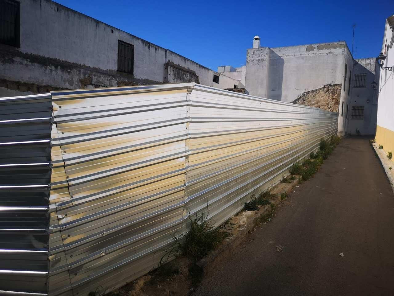 Suelo urbano consolidado en esquina – Centro Histórico de Sanlúcar de Barrameda (Barrio Bajo)