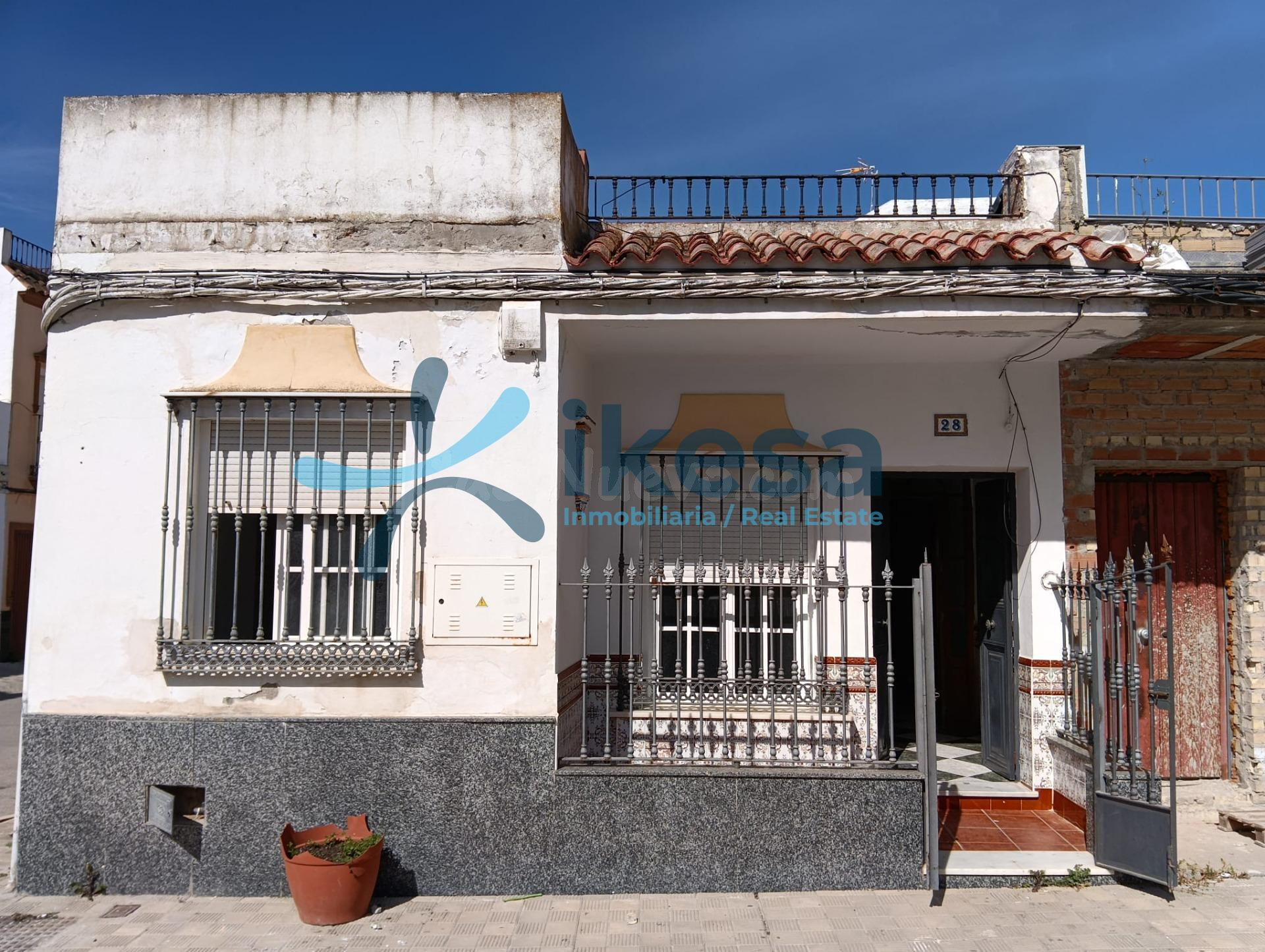 Venta de Casa Adosada en Cabezas de San Juan (Las) (Sevilla)
