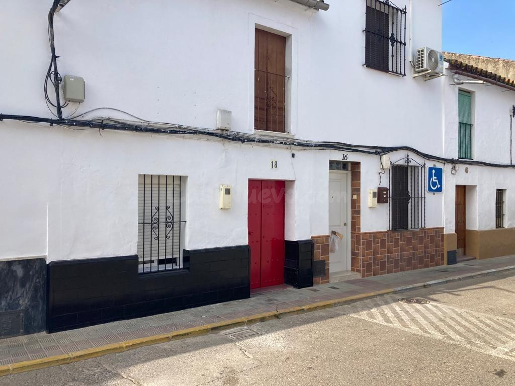 Venta de Casa Adosada en Alcolea del Río (Sevilla)