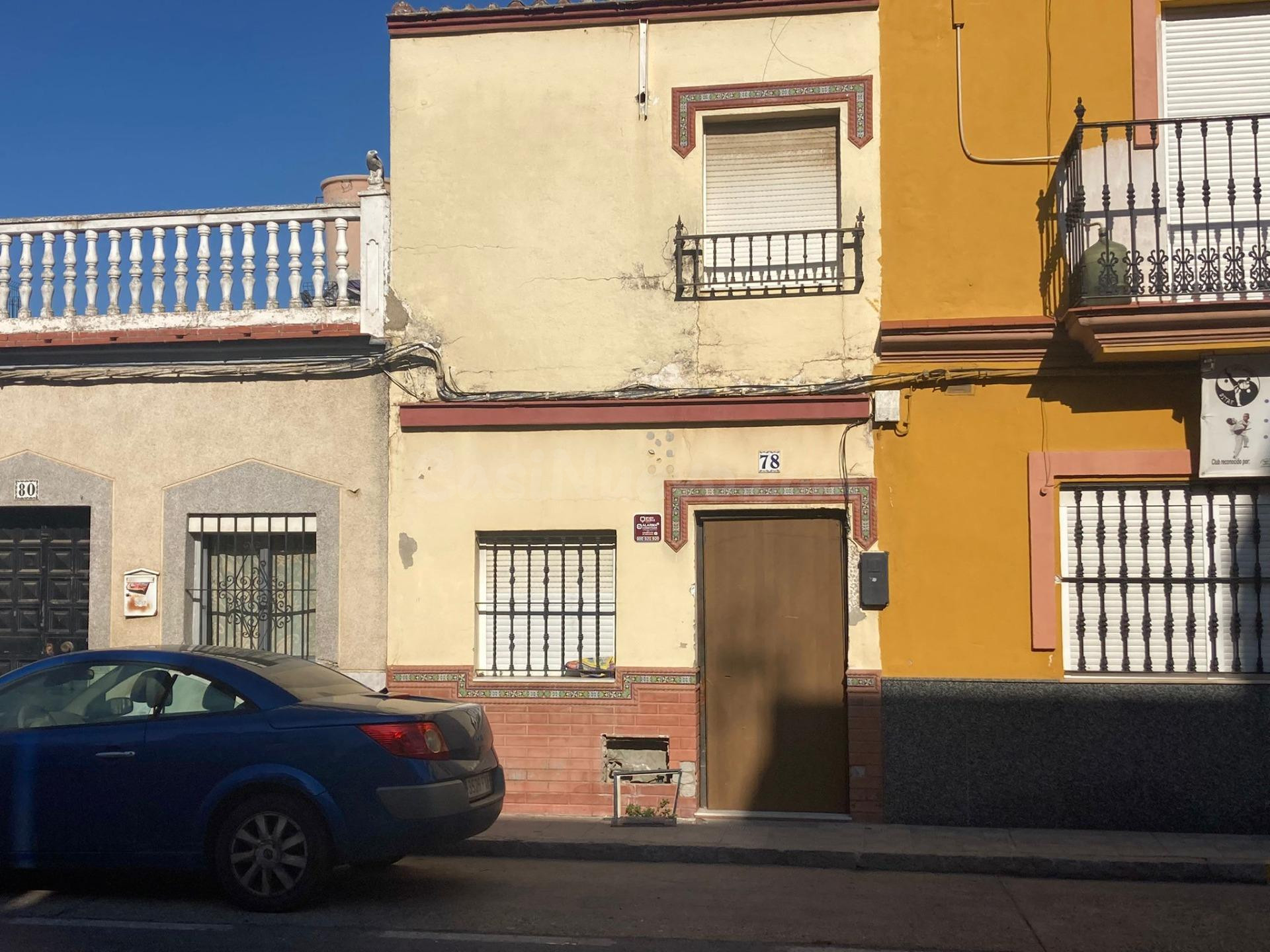 Venta de Chalet en Avenida CONSTITUCION, Rinconada (La) (Sevilla)
