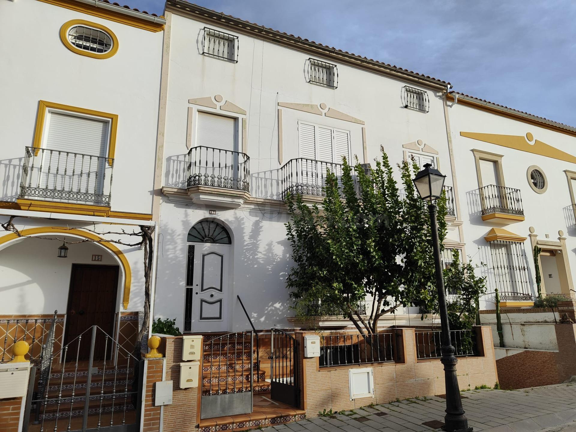 Ático de tres dormitorios en Olvera.