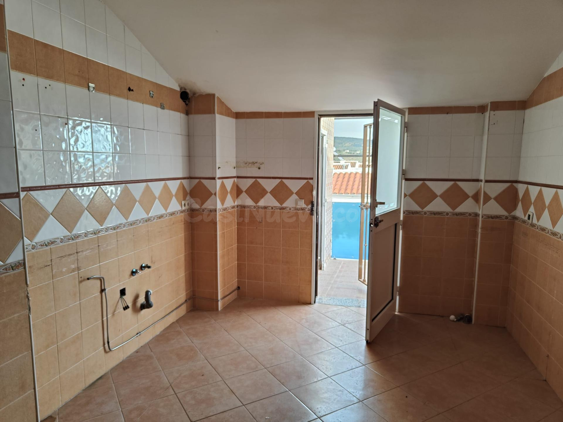 Ático de tres dormitorios en Olvera. - foto 3