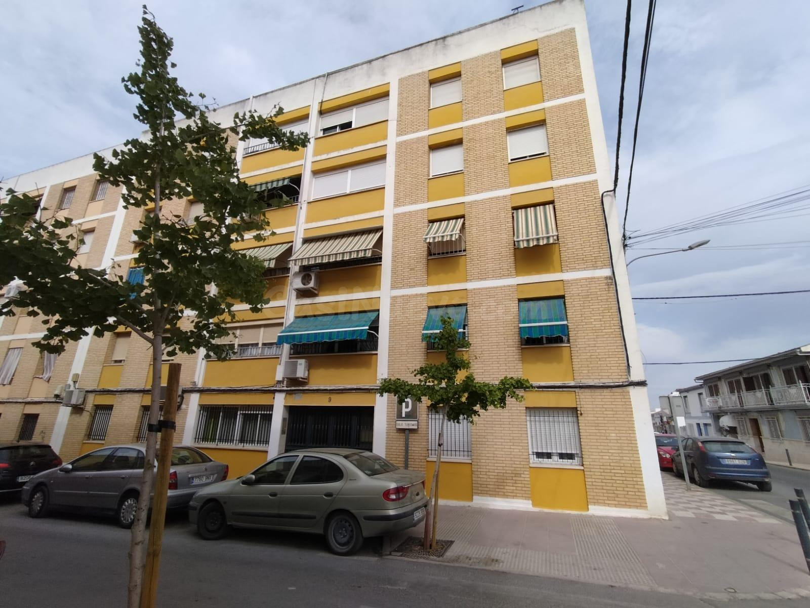 Venta de piso sin posesión en Cabra (Córdoba)