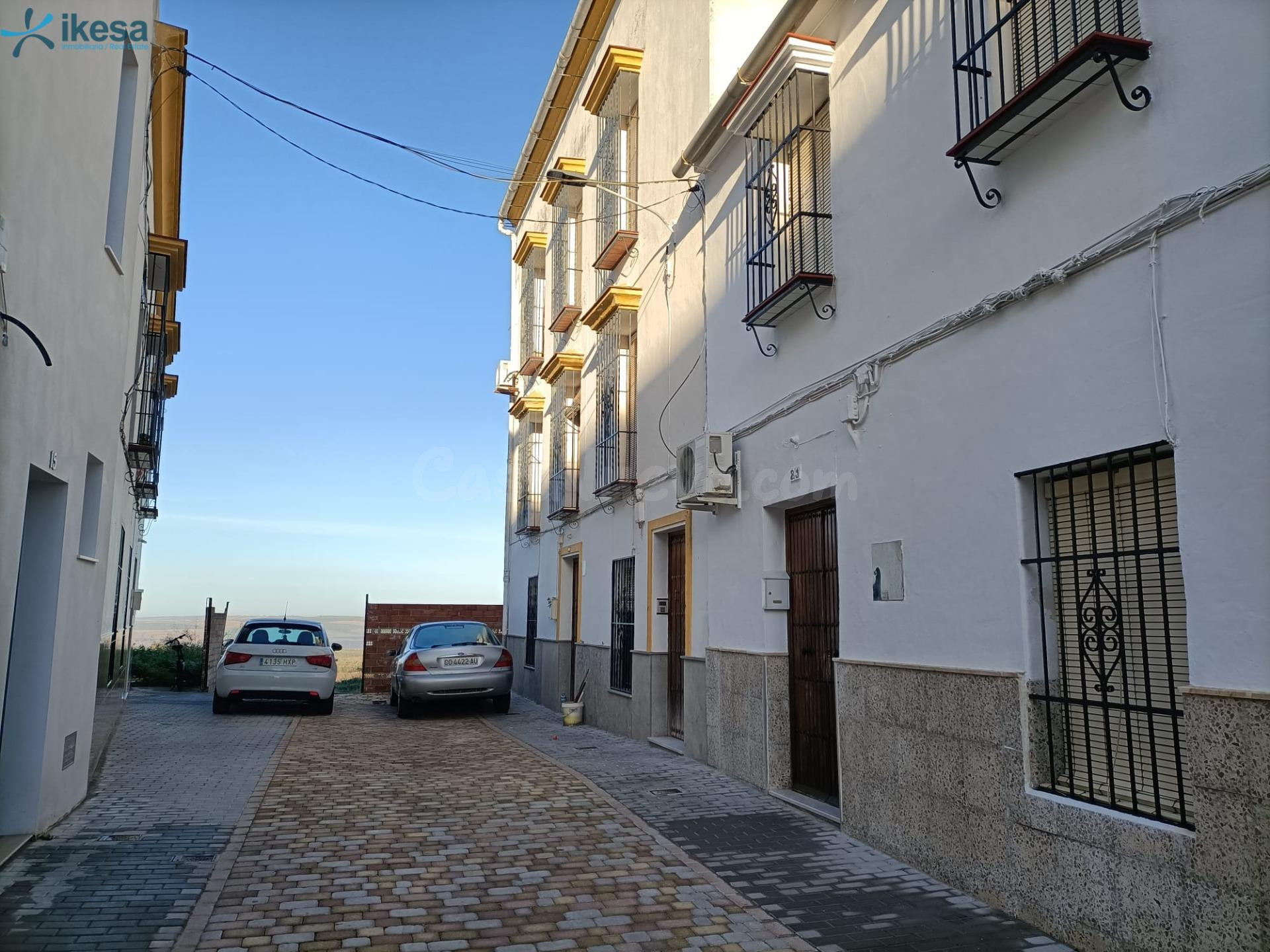 Dúplex en la Rambla. Próximo al ayuntamiento !!.