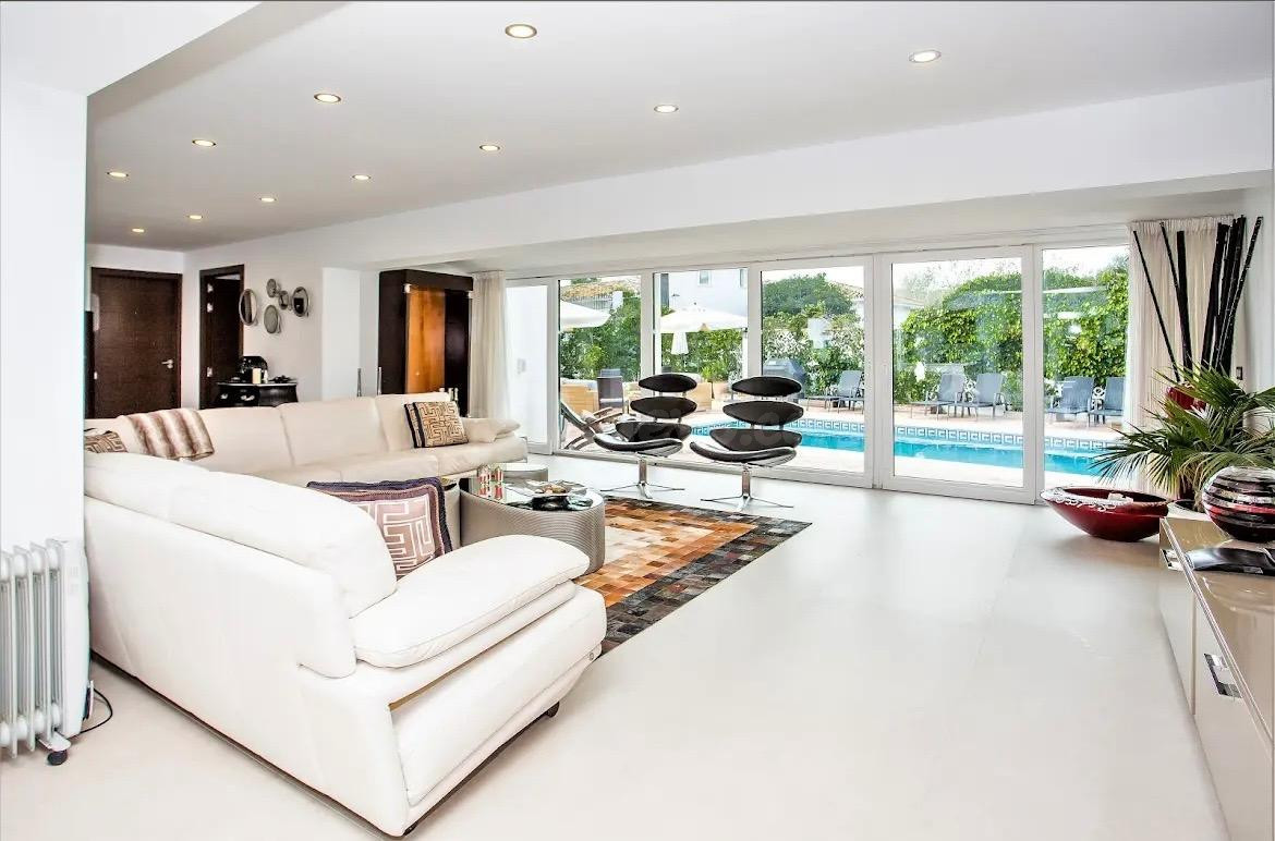 MARAVILLOSA VILLA A ESCASOS METROS DEL MAR EN LINDA VISTA -  - foto 5