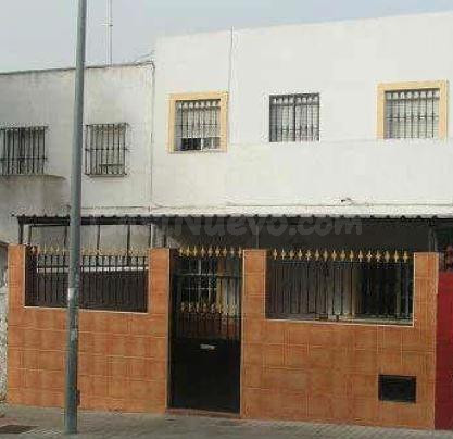 CASA EN VENTA EN ZONA SUR,SIN TOMA DE POSESIÓN