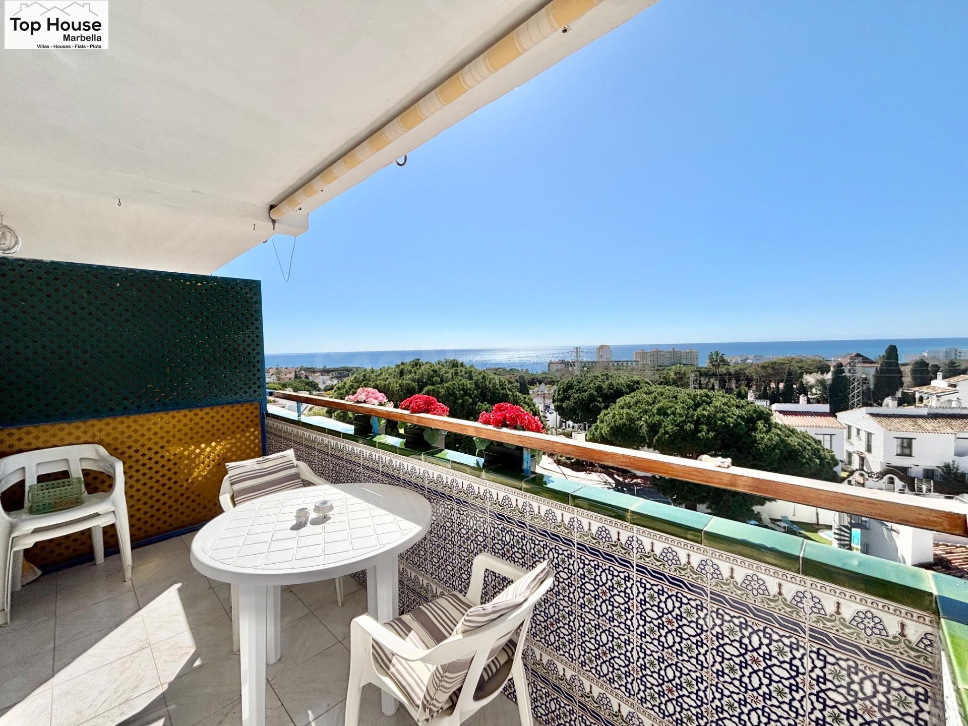 FANTÁSTICO APARTAMENTO CON INCREIBLES VISTAS AL MAR EN LA ZONA DE CALAHONDA