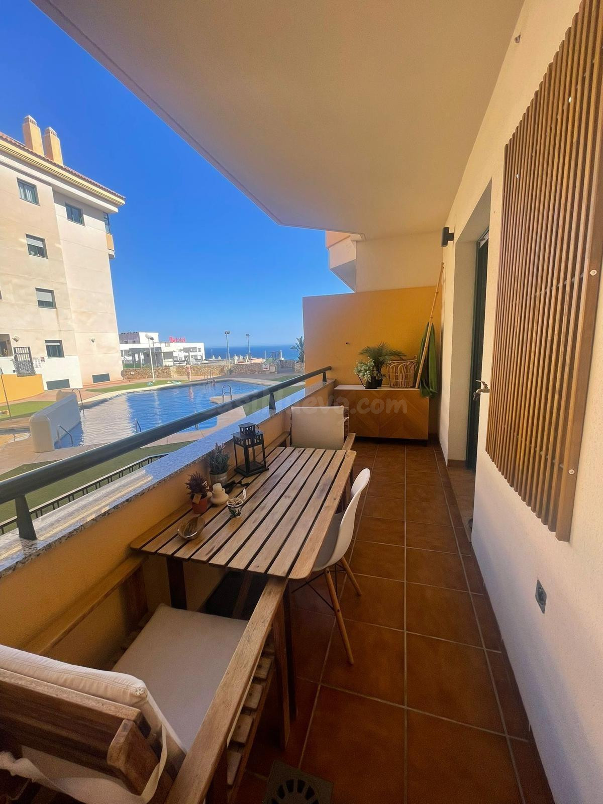 MAGNÍFICO APARTAMENTO CON VISTAS ESPECTACULARES AL MAR EN BENALMÁDENA