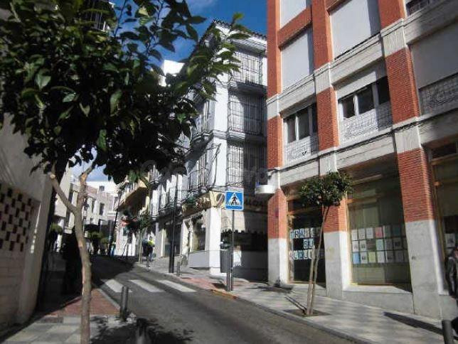 LOCAL COMERCIAL EN ALGECIRAS