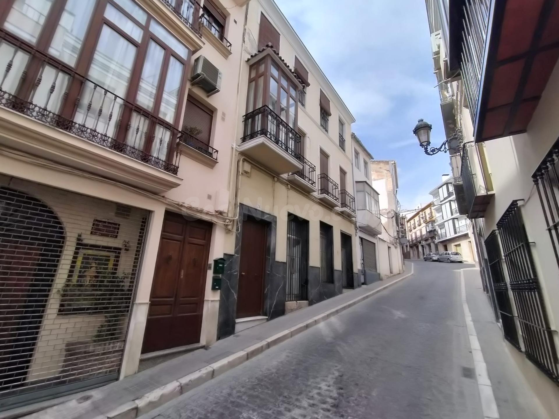 Venta de casa sin posesión en Baena (Córdoba)