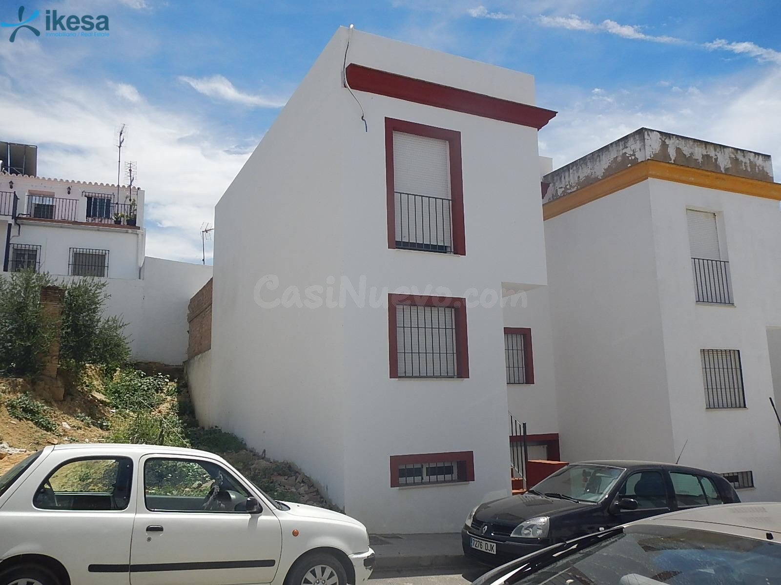 VENTA DE CASA ADOSADA EN VILLALBA DEL ALCOR HUELVA.