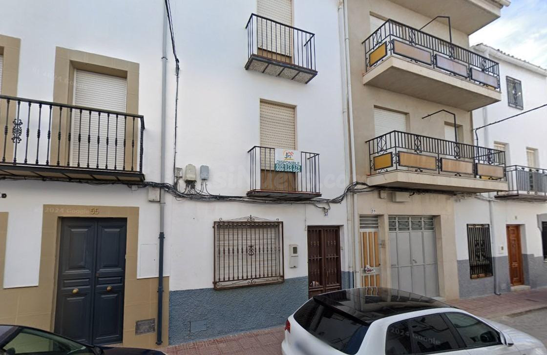 Venta de adosado en Sabiote (Jaén)