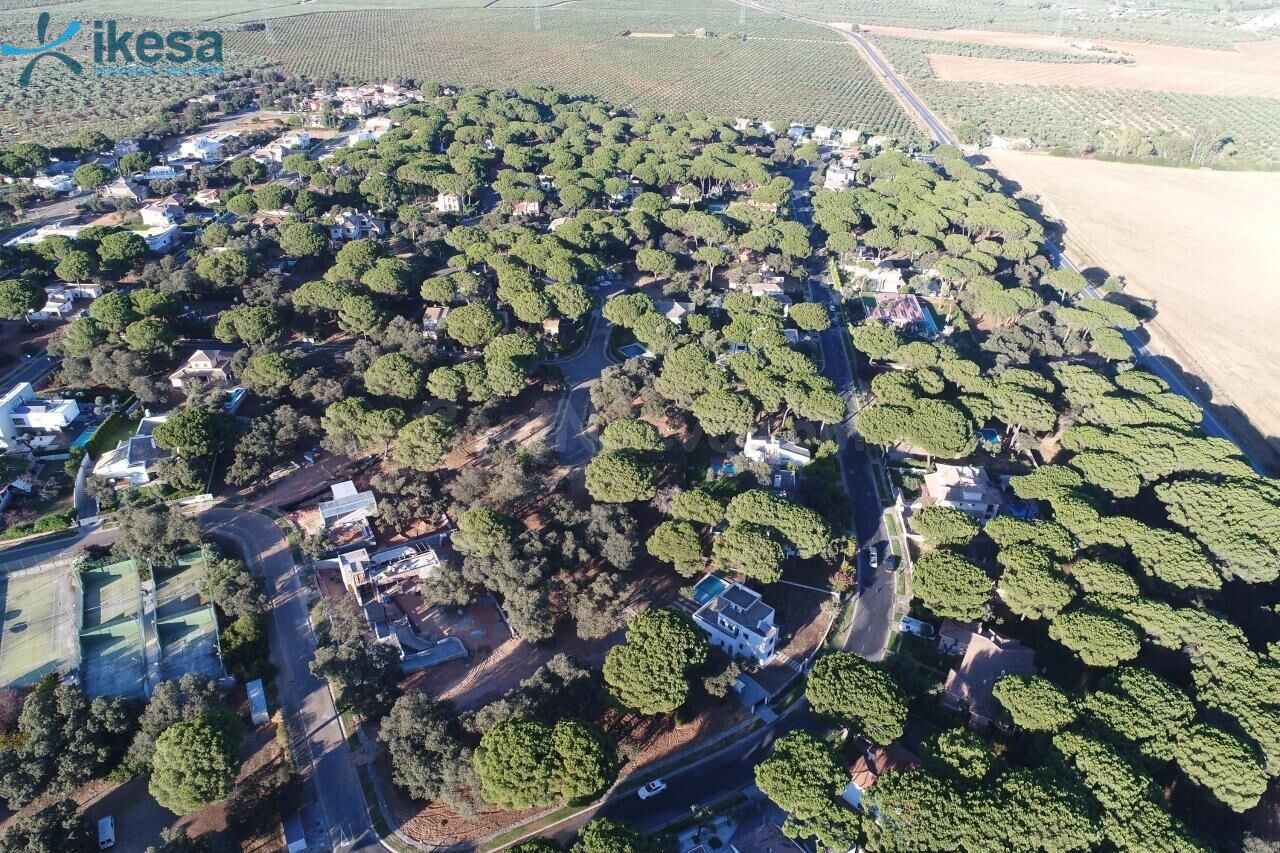 Venta de Terreno Urbano en Urb. La juliana - Bollullos de la Mitación (Sevilla)