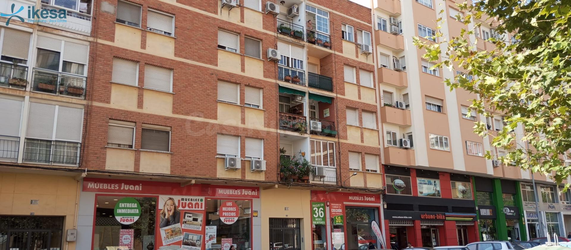 Venta de Piso en Av Ricardo Carapeto - Badajoz (Badajoz)