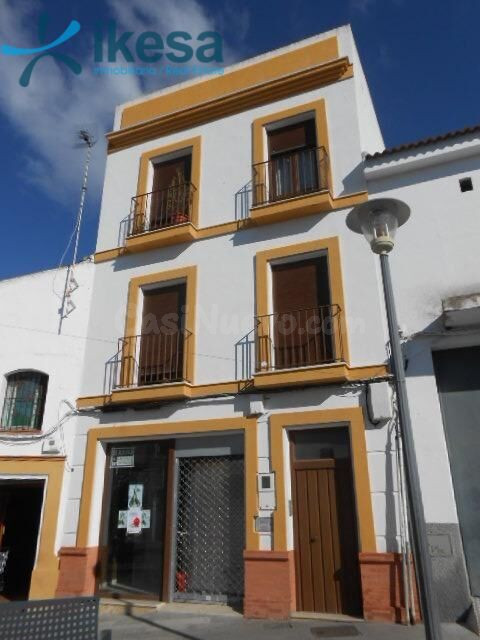 Apartamento / Piso, 2 habitaciones, 92 m2 Bonares Huelva
