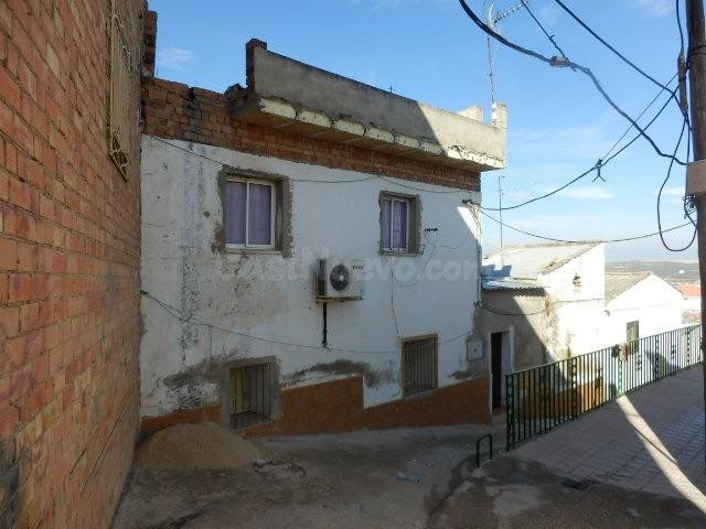 VENTA DE CASA EN MENGIBAR (JAÉN)