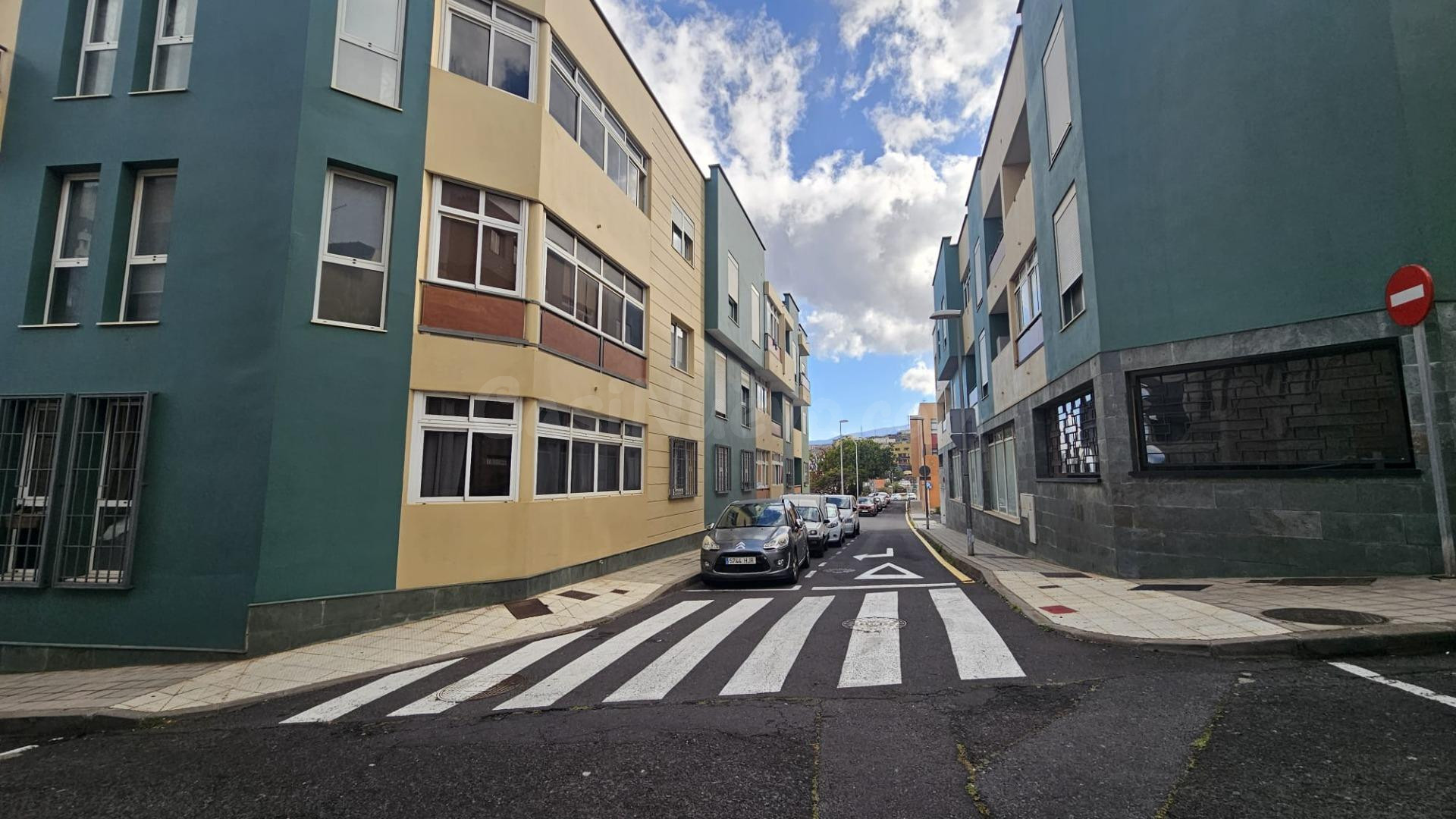 VENTA LOCAL EN SANTA CRUZ DE TENERIFE.