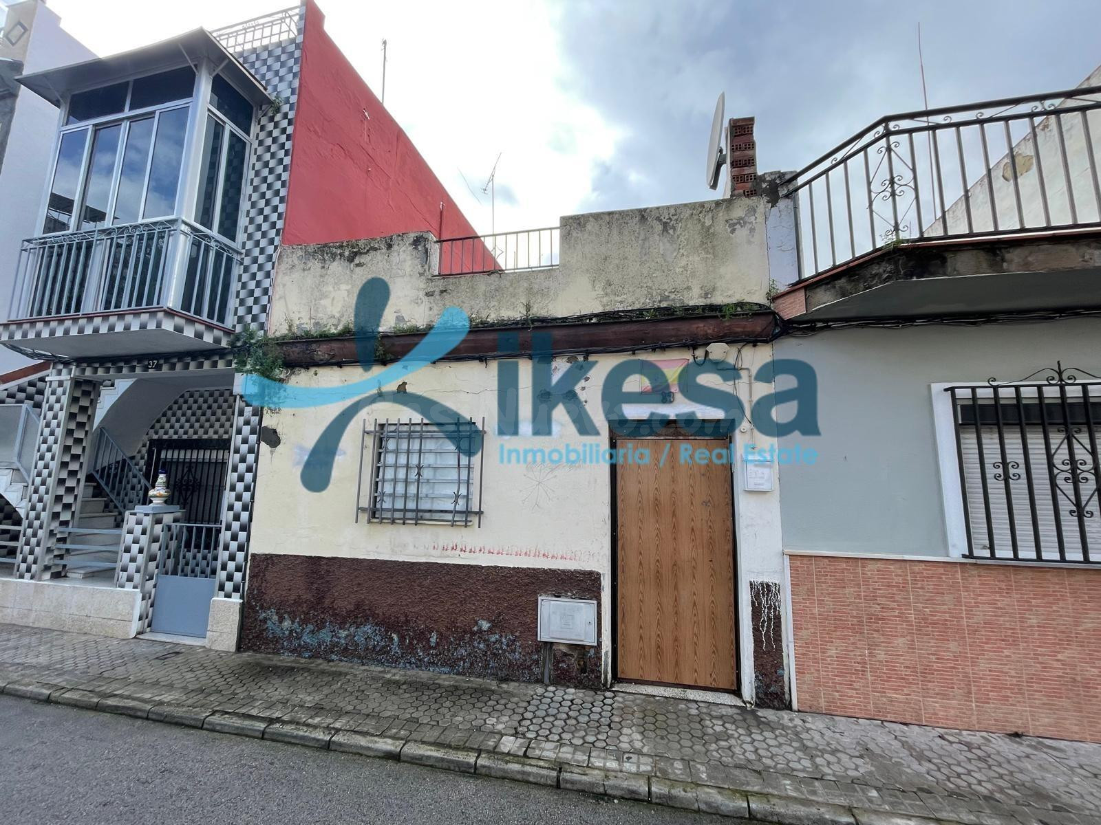 VENTA DE CASA EN CAMAS (SEVILLA)