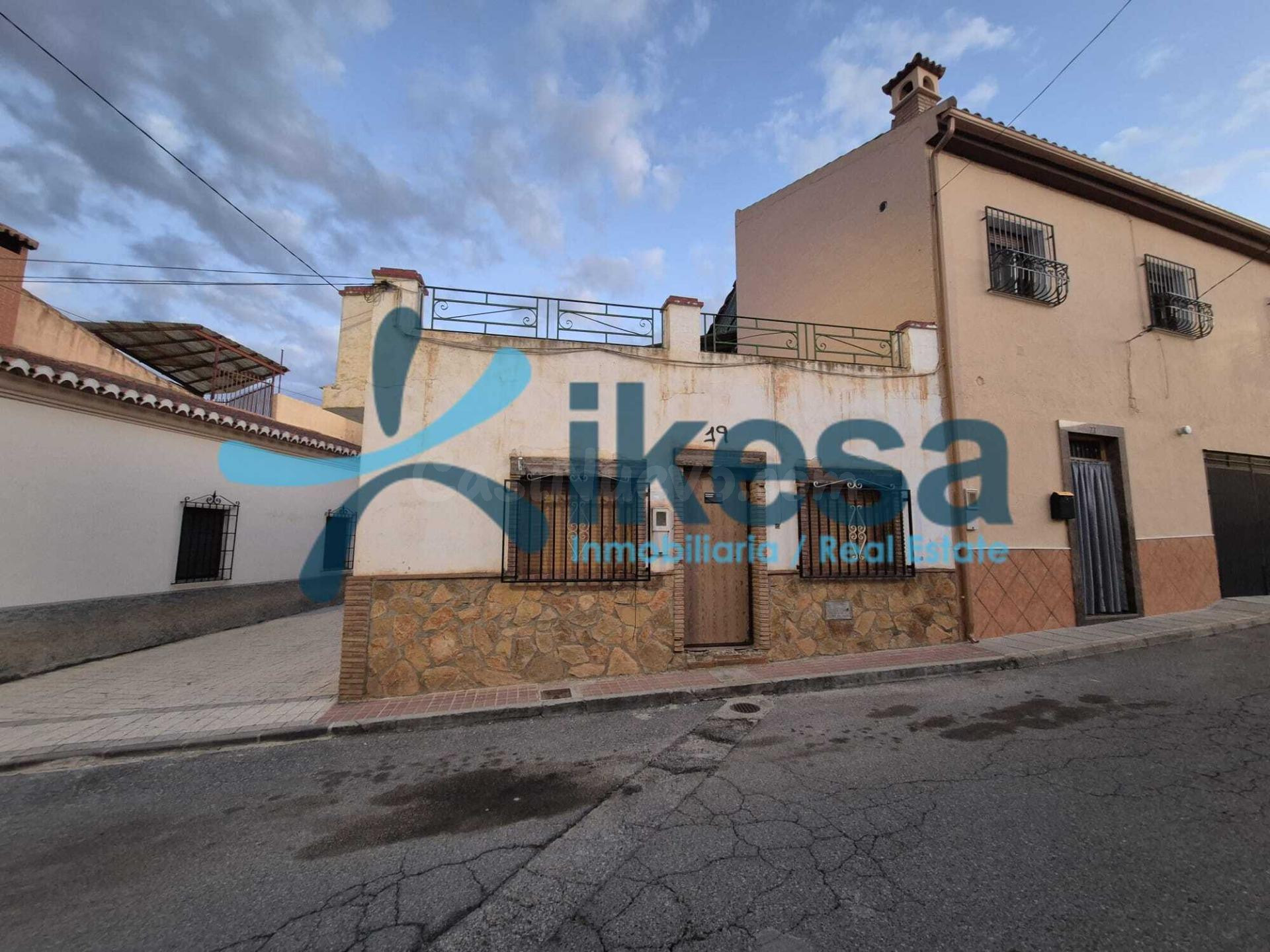 VENTA DE CASA EN GUADIX (GRANADA)