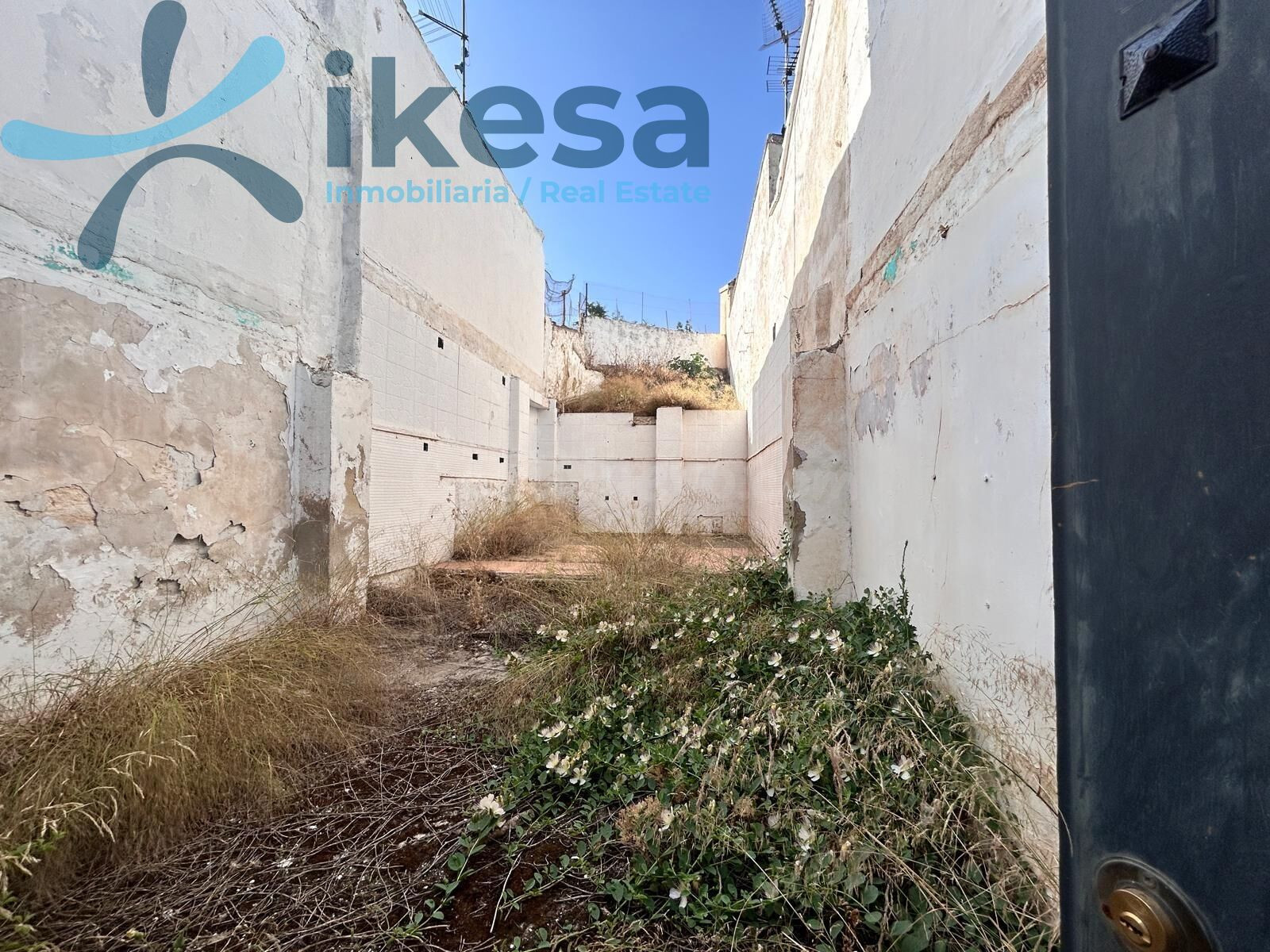 ¡Oportunidad única! Parcela urbana en venta en Archidona.