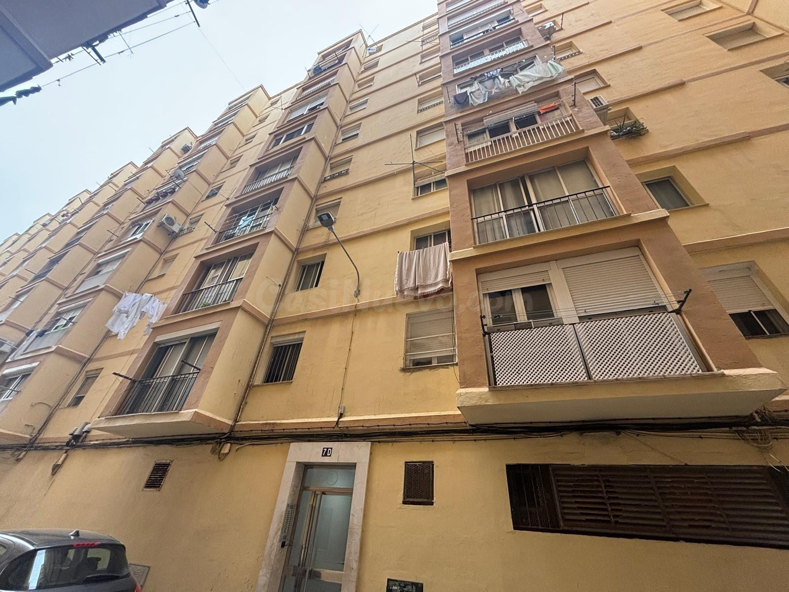 Oportunidad Única en Cádiz: ¡Tu Nuevo Hogar te Espera! ✨