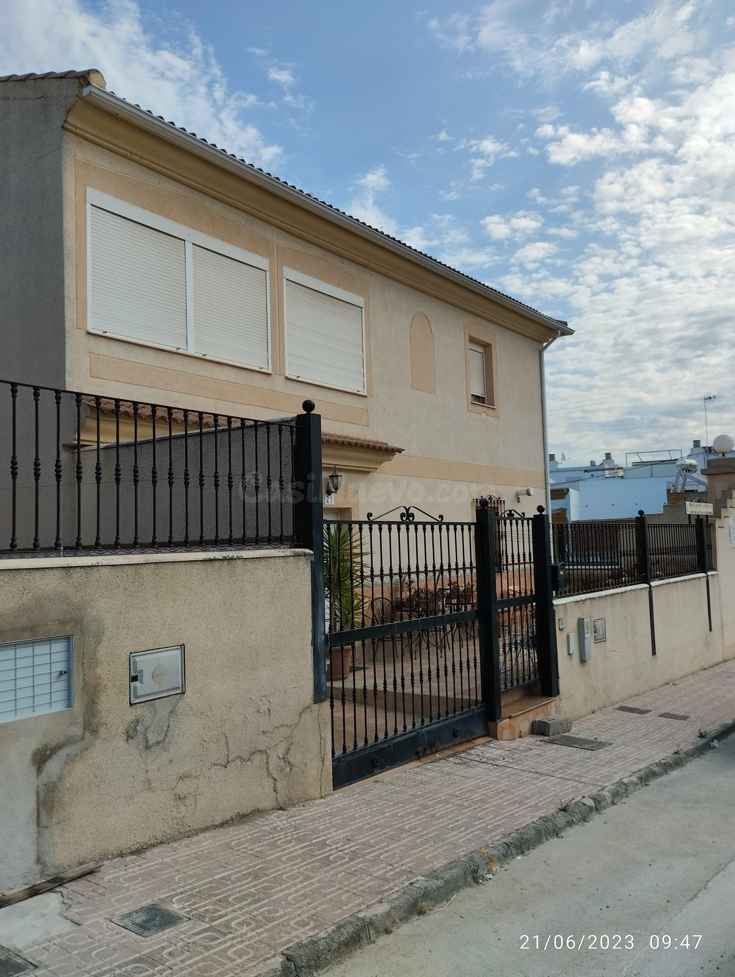 VENTA DE CASA ADOSADA EN BUJALANCE (CÓRDOBA)