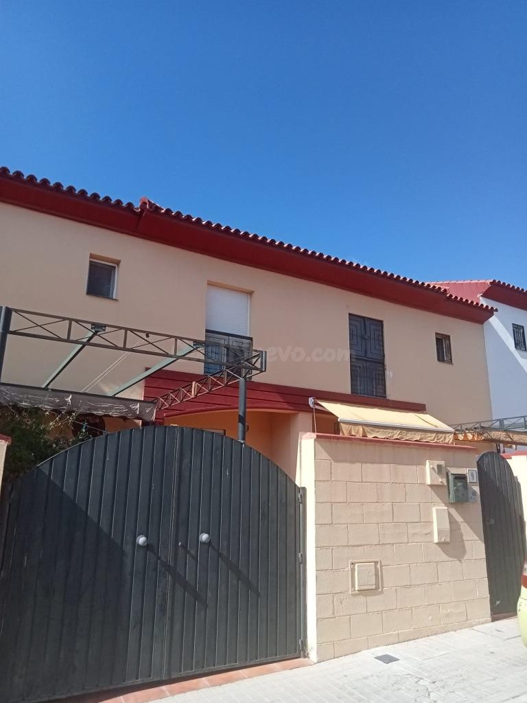 VENTA DE CASA EN MAIRENA DEL ALJARAFE (SEVILLA)