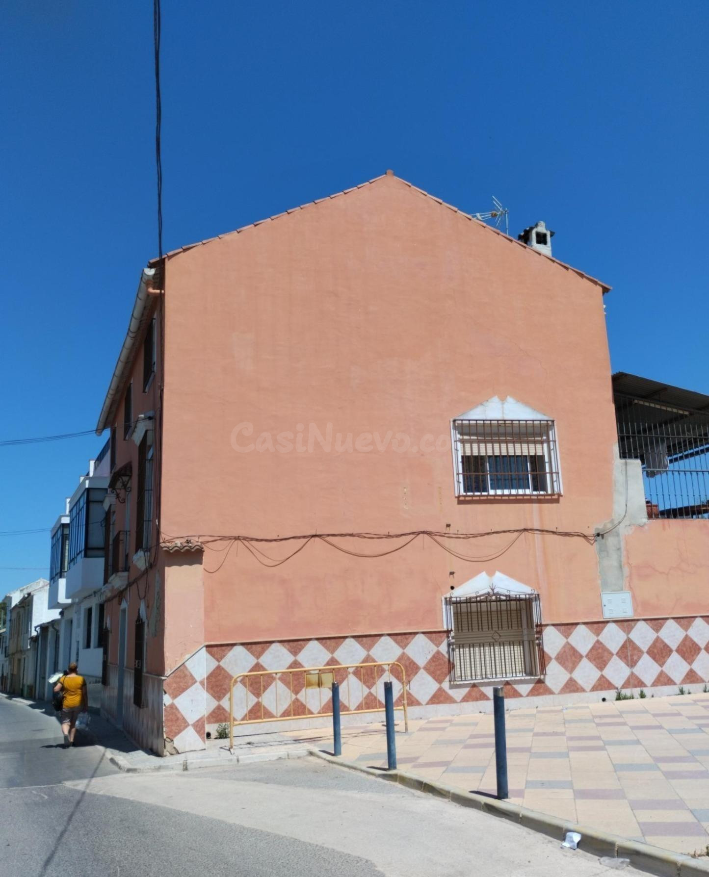 Venta de Adosado en Puente Genil, Córdoba - foto 2