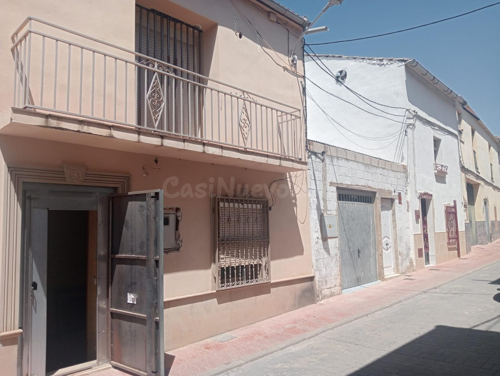 Venta de Adosado en Mengíbar, Jaén
