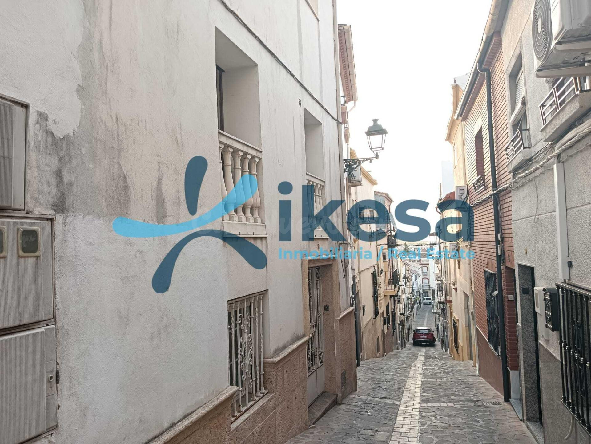 VENTA DE PISO EN MARTOS (JAÉN)