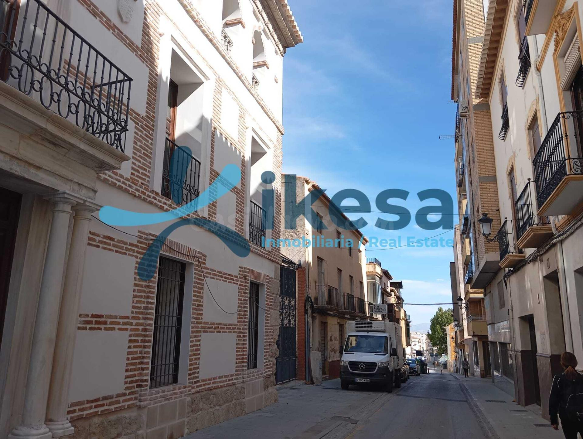 VENTA DE CASA EN BAZA (GRANADA)