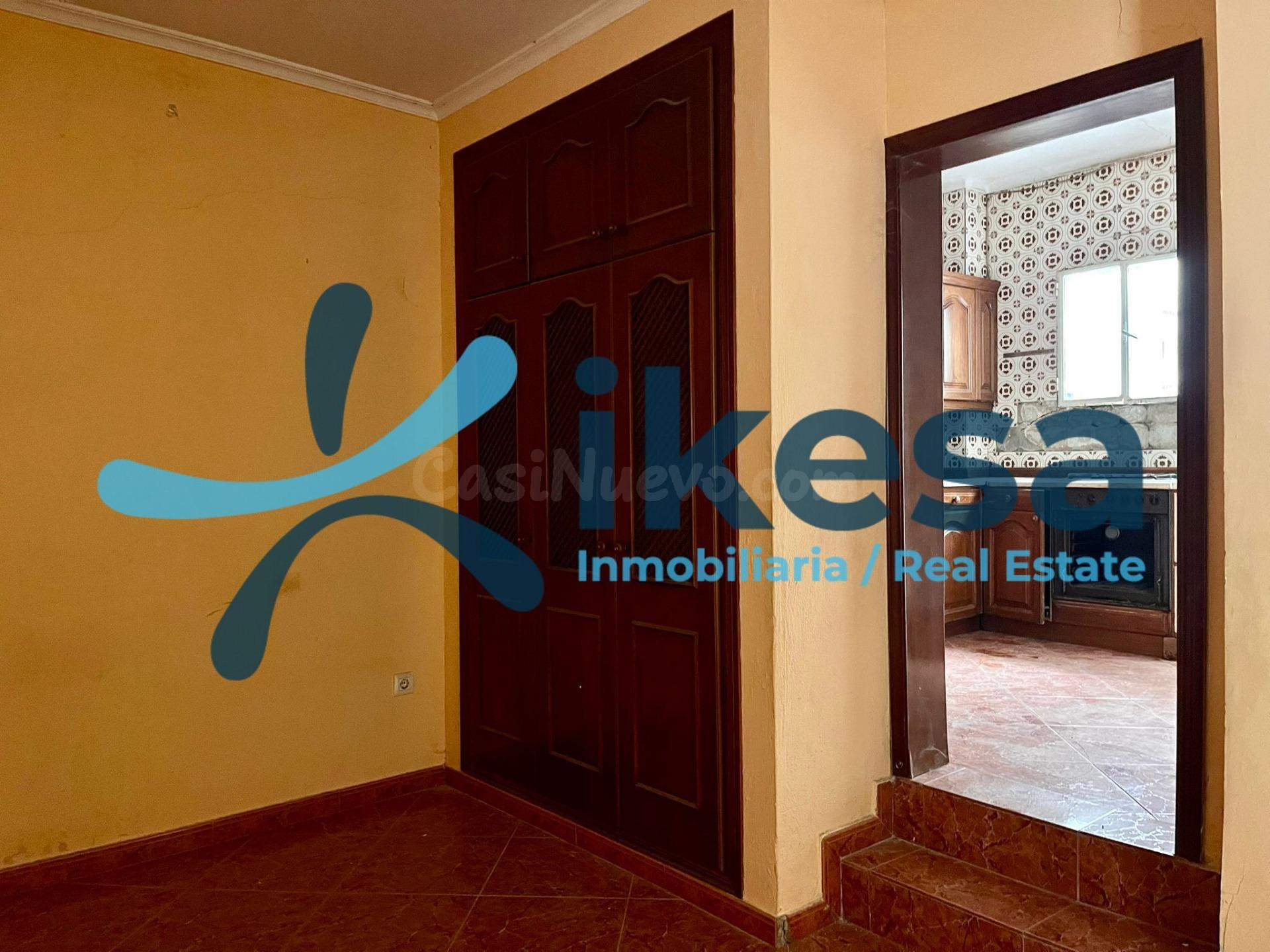 Casa adosada de planta baja + azotea - Morón de la Frontera  - foto 3