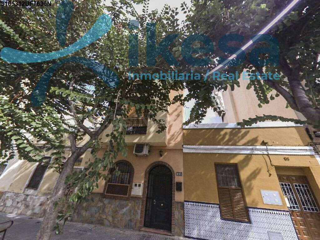 Venta de casa de planta baja en Málaga. ACTIVO INMOBILIARIO SIN POSESIÓN.