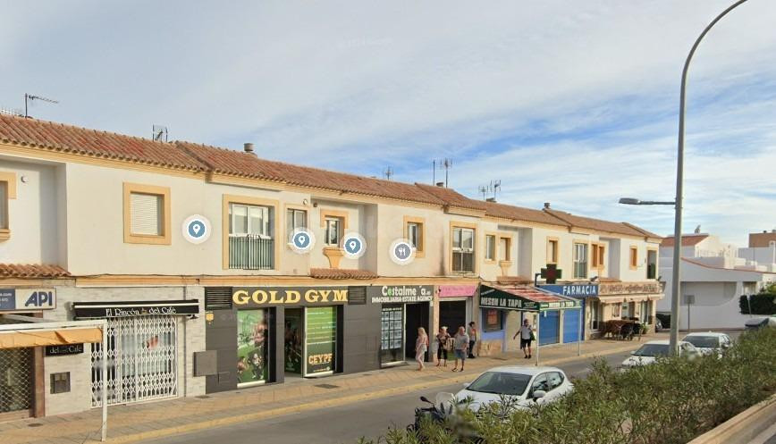 Se vende Local Comercial en Cesión De Remate
