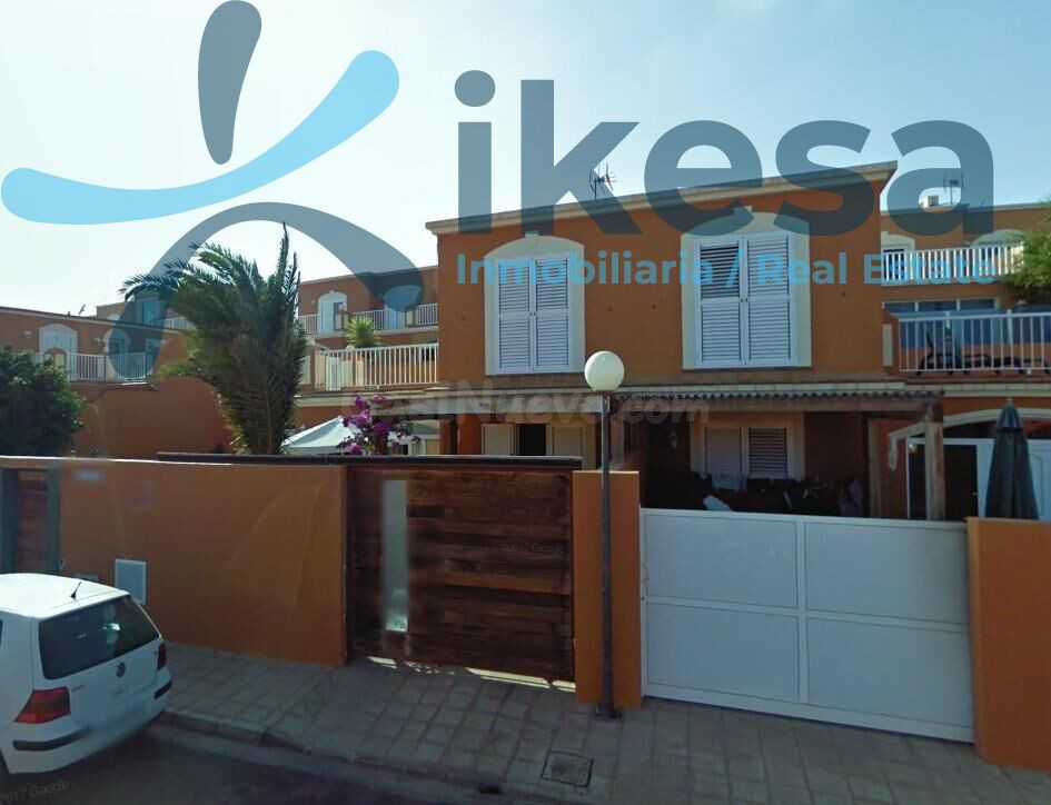 Venta de casa zona Playa Blanca en Puerto Del Rosario, Las Palmas. ACTIVO INMOBILIARIO SIN POSESIÓN.