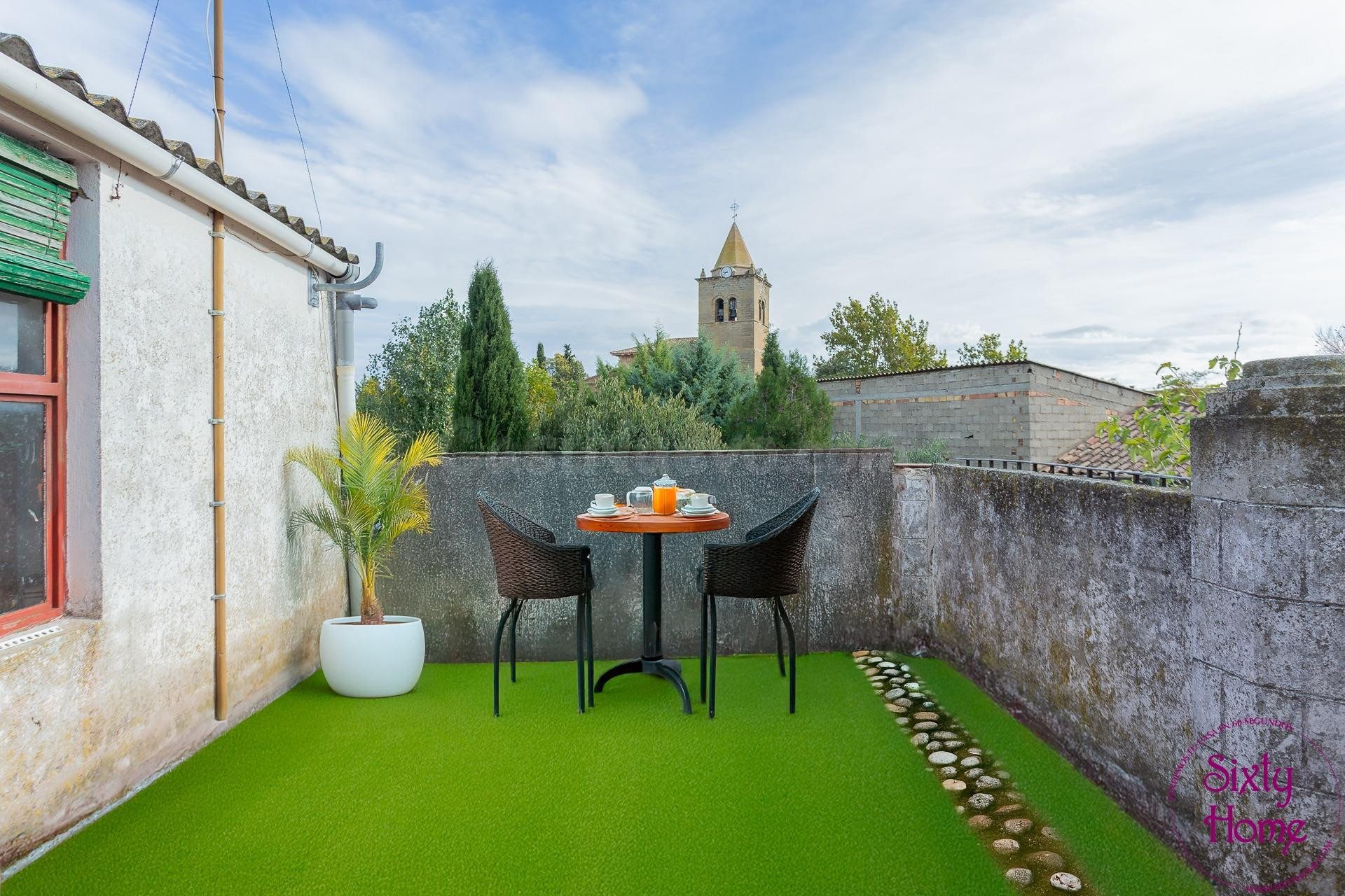 Casa de 3 plantas en Lupiñén