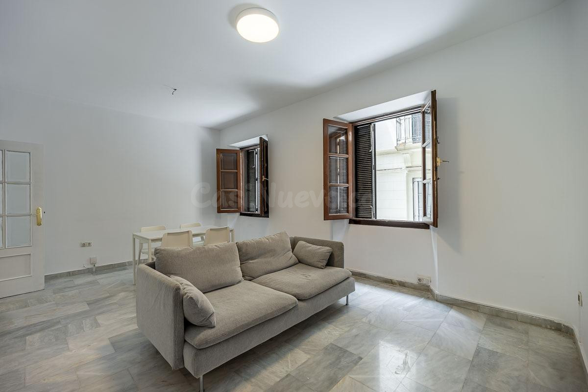 PISO JUNTO A RECOGIDAS